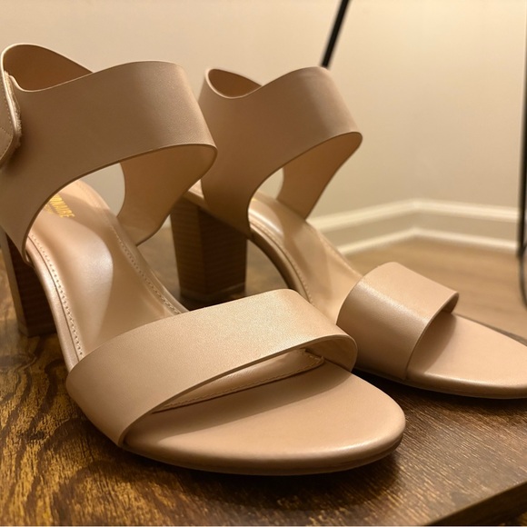 NWOT• Cushionaire Women's Talent Open Heel Sandals •  Size 9 - Picture 5 of 13